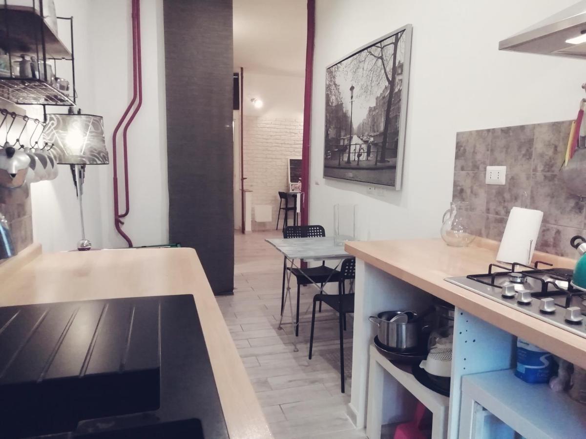 White Apartment โรม ภายนอก รูปภาพ