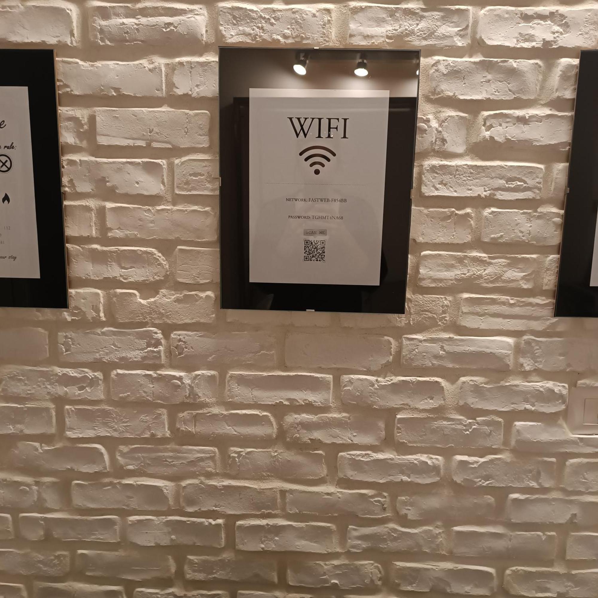 White Apartment โรม ภายนอก รูปภาพ